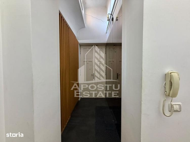 Apartament cu 4 camere în Ultracentral