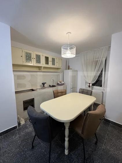 Apartament cu 2 camere decomandat, mobilat în Unirii