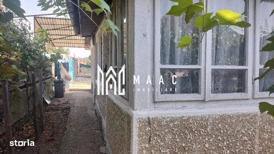 Casă cu 3 camere cu Teren 5000 Mp în Livezi
