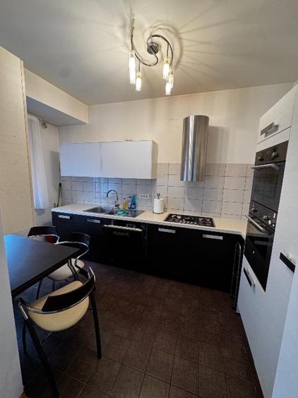 Apartament cu 2 camere decomandat, mobilat în Herăstrău