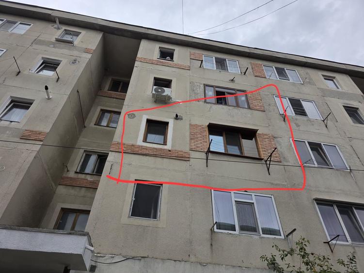 Garsonieră decomandată în Central