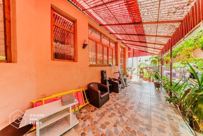 Casă individuală cu 3 camere cu Canalizare în Central