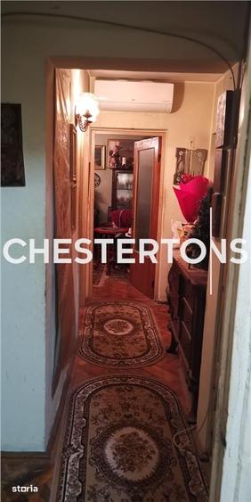 Apartament cu 3 camere în Tineretului