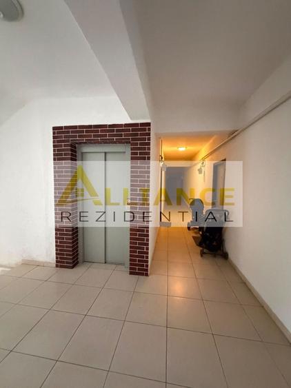 Apartament cu 2 camere decomandat în Vest