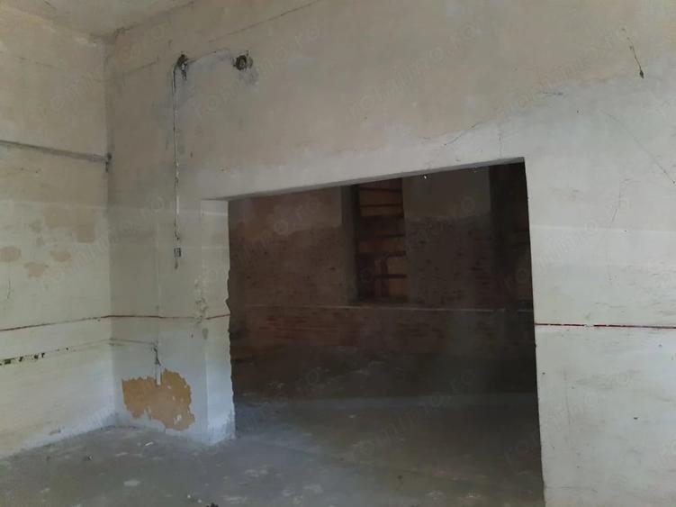 Casă cu 4 camere cu Teren 1042 Mp în Cebza