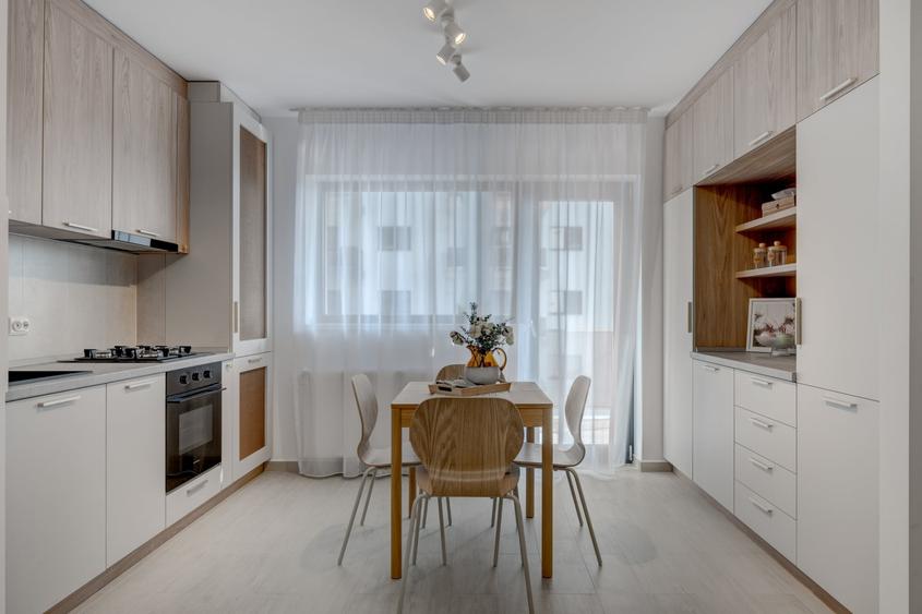 Apartament cu 2 camere semidecomandat, mobilat în Industriilor