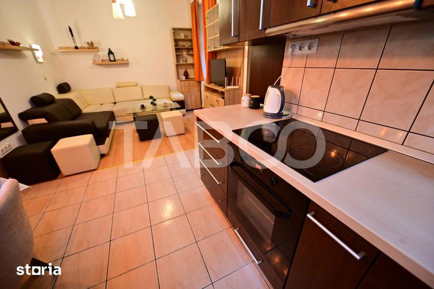 Apartament cu 3 camere decomandat, mobilat în Central