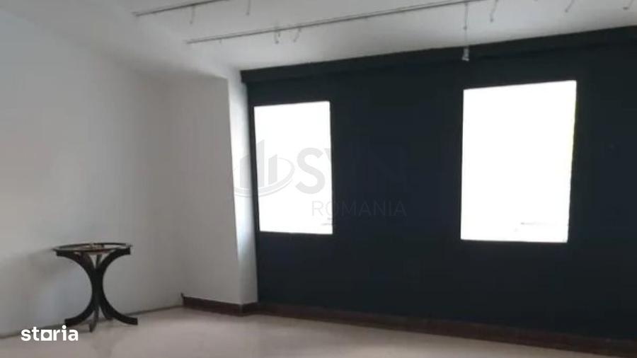 Spațiu comercial, de 570 mp, în Gara de Nord