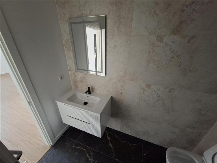 Apartament cu 2 camere circular în Iris