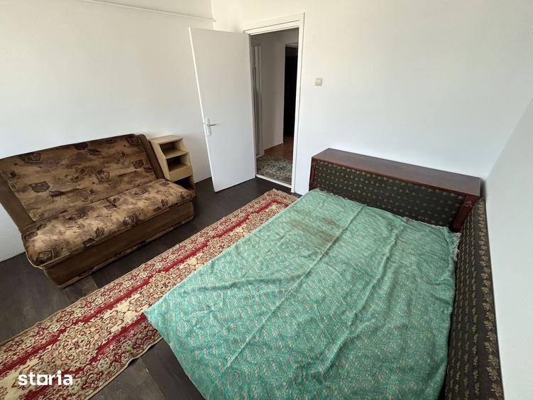 Apartament cu 3 camere în Casa de Cultură