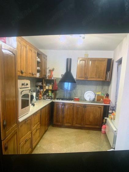 Casă cu Teren 600 Mp în Central