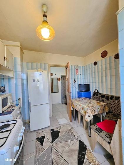Apartament cu 2 camere semidecomandat în Negru Vodă