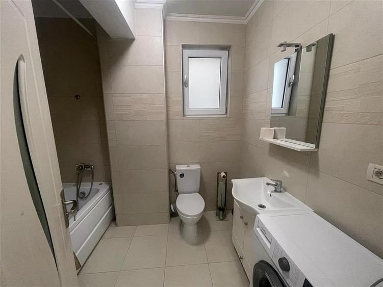 Apartament cu 2 camere semidecomandat, mobilat în Obcini