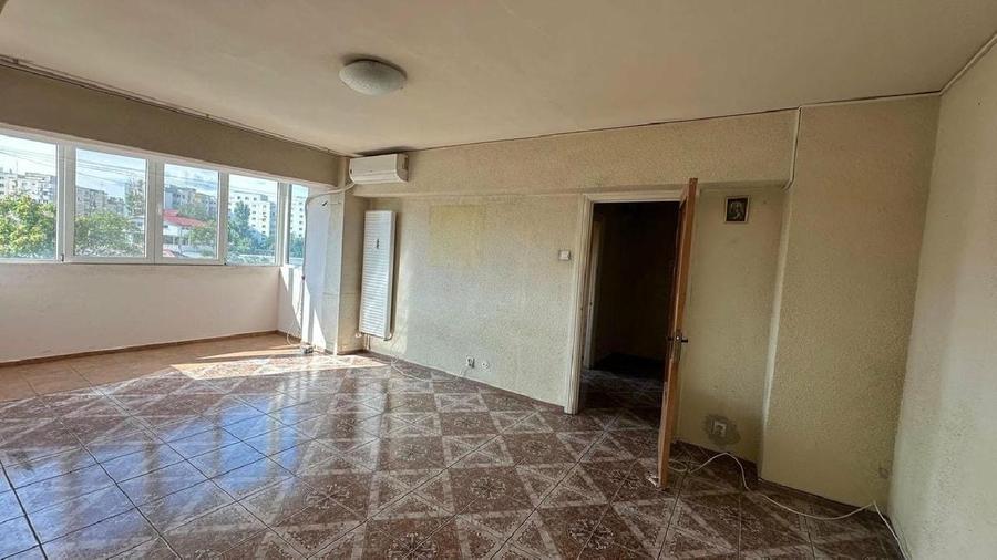 Apartament cu 2 camere semidecomandat în Rahova