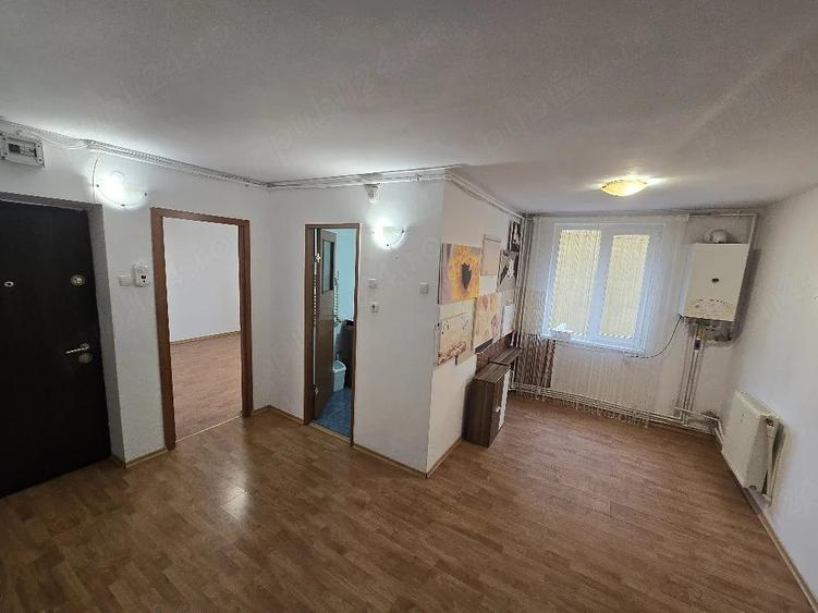 2 camere activita?i comerciale langa fostul Tribunal! - 9