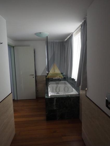 Apartament cu 3 camere decomandat, mobilat în Kiseleff
