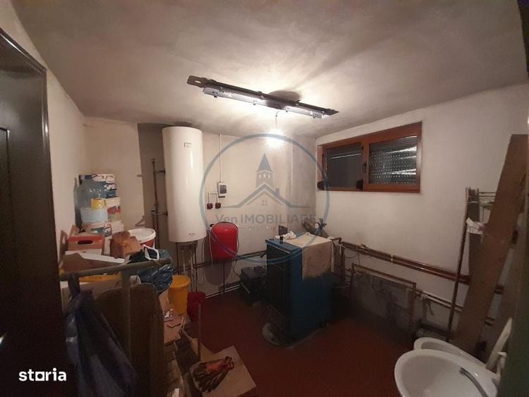 Casă cu 4 camere în Rusu Bârgăului