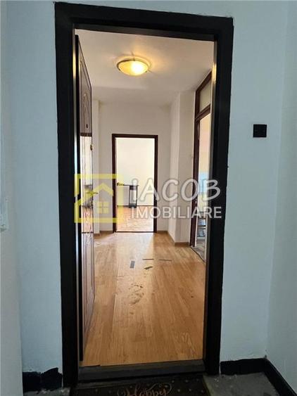 Apartament 3 camere decomandate, 73 mp, Narciselor 6, Bacau - 3