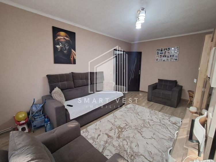 Apartament cu 3 camere decomandat, mobilat în Micro 16