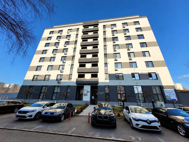 Apartament cu 3 camere semidecomandat, mobilat în Colentina
