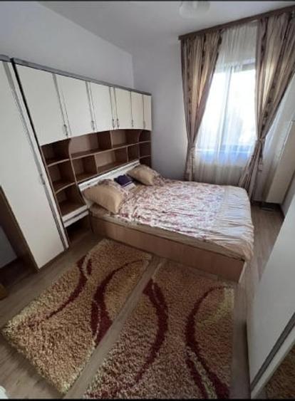 Apartament cu 3 camere decomandat, mobilat în Vitan