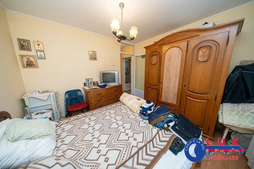 Apartament cu 2 camere decomandat în C5