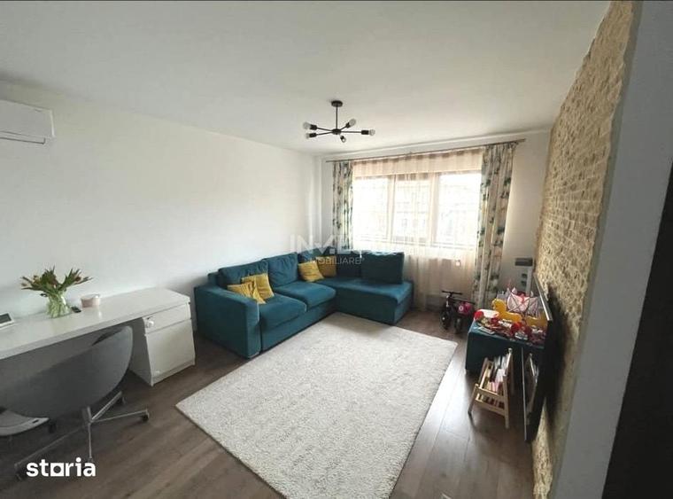 Apartament cu 3 camere decomandat în Valea Lupului