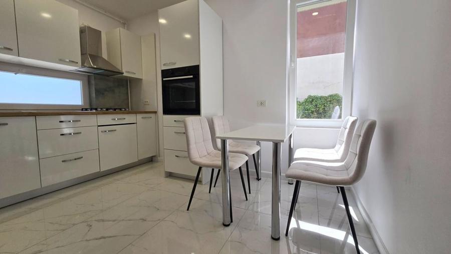 Casă cu Teren 305 Mp în Corbeanca