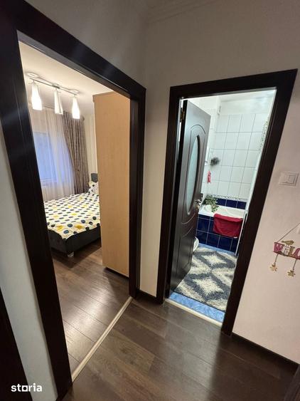 Apartament cu 3 camere în Mircea cel Bătrân
