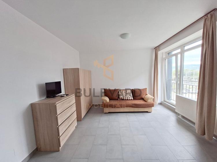 Apartament cu 2 camere semidecomandat, mobilat în Gheorgheni