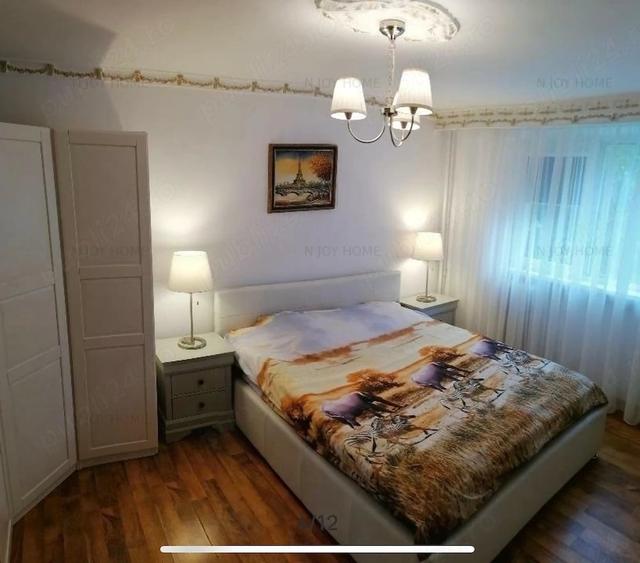 Apartament cu 2 camere decomandat în Lacul Tei