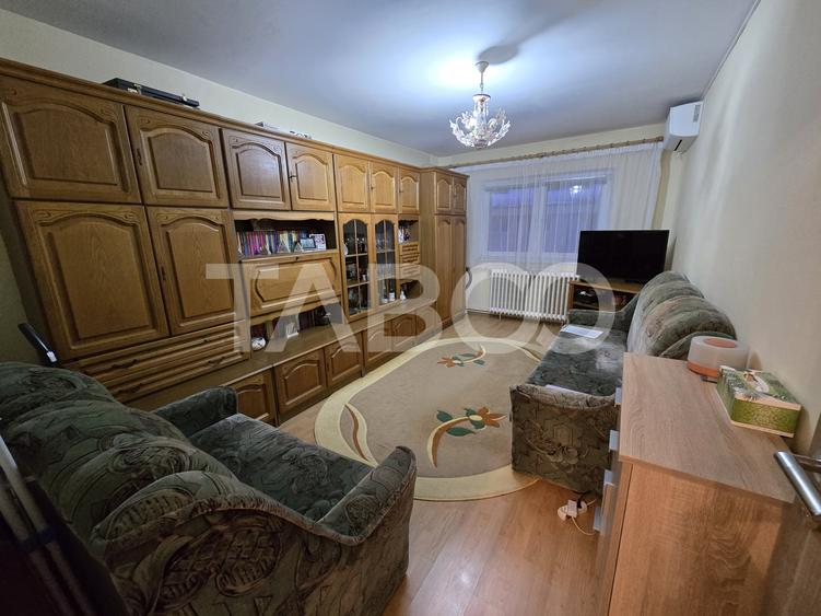 Apartament cu 2 camere decomandat, mobilat în Terezian