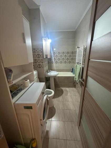 Apartament cu 2 camere decomandat în Rogerius