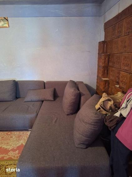 Casă cu 3 camere cu Teren 1686 Mp în Central