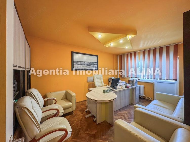 Apartament cu 2 camere decomandat în Decebal