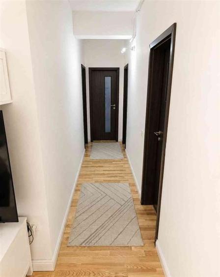 Apartament cu 3 camere decomandat, mobilat în Turnișor