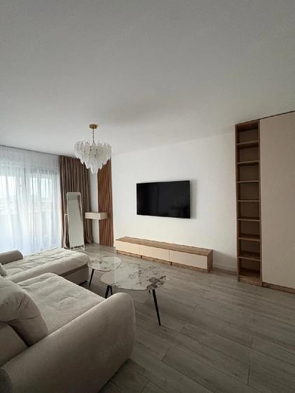 Apartament cu 2 camere decomandat în Militari