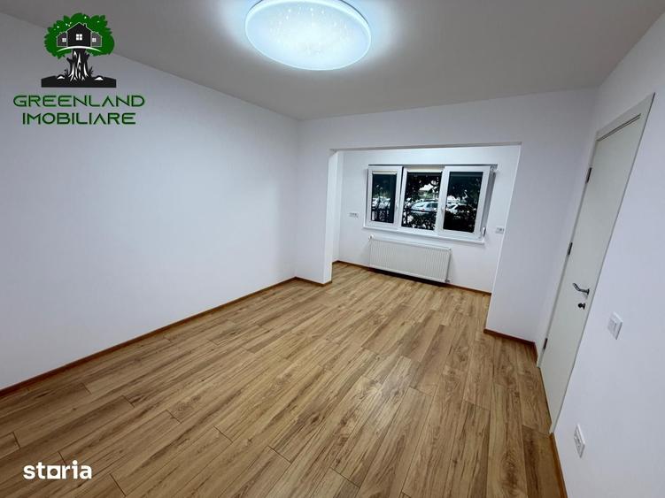 Apartament cu 3 camere în Podu Roș