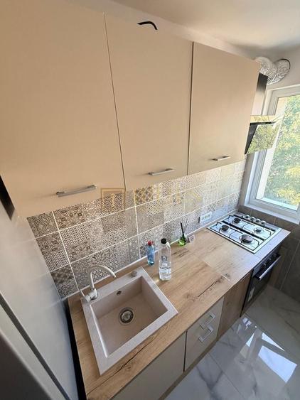 Apartament cu 2 camere decomandat, mobilat în Complex Studențesc