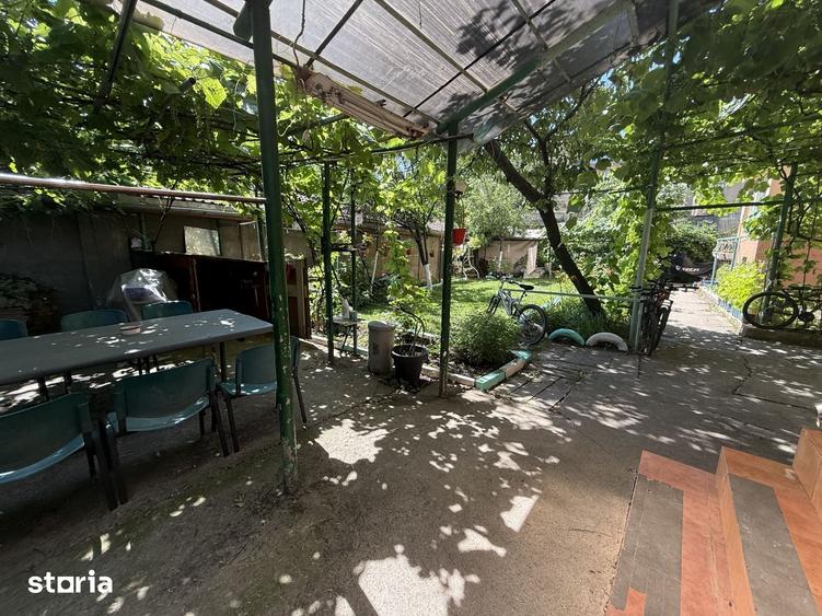 Apartament cu 3 camere decomandat în Soarelui