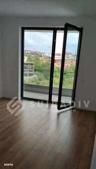 Apartament cu 4 camere decomandat în Zorilor