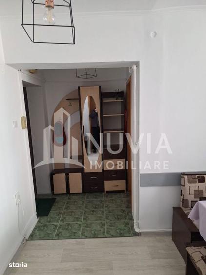 Apartament cu 3 camere semidecomandat, mobilat în Cetate