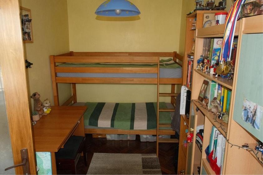 Apartament cu 2 camere nedecomandat în Olari