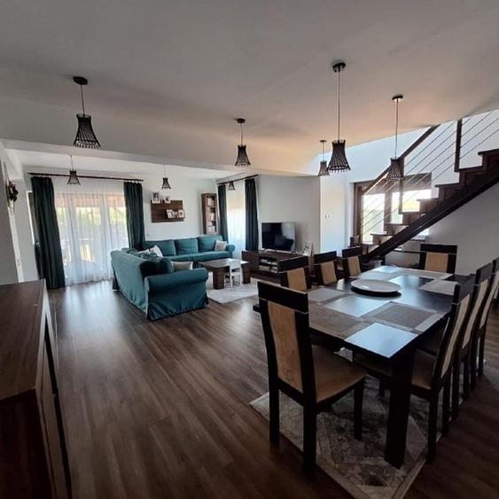 Casă individuală cu 4 camere cu Teren 850 Mp în Tărtășești