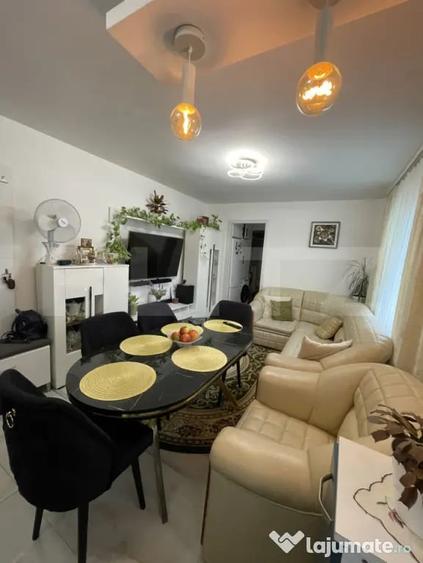 Microapartament de vanzare, 2 camere, etaj 3, 31.47 mp - zon - 4