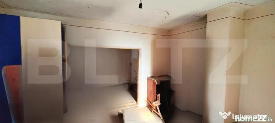 Casă cu 4 camere cu Teren 1000 Mp în Central