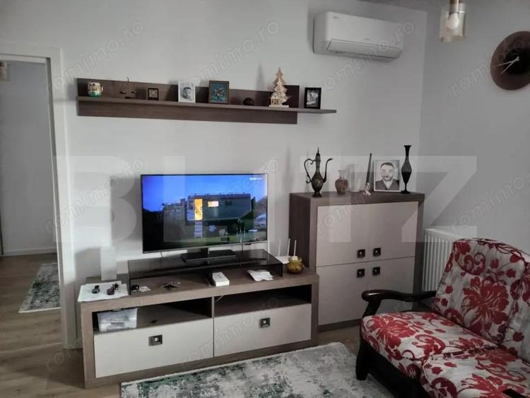 Apartament cu 2 camere decomandat în Sud