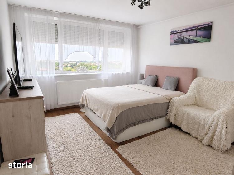 Apartament cu 2 camere decomandat în Romanilor