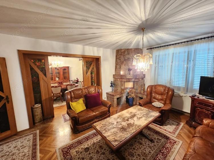 Casă cu Teren 800 Mp în Central