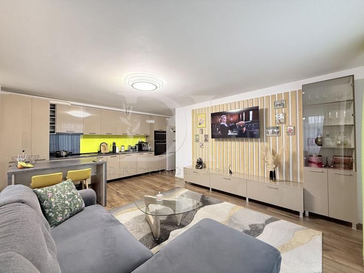 Apartament cu 2 camere semidecomandat, mobilat în Iris